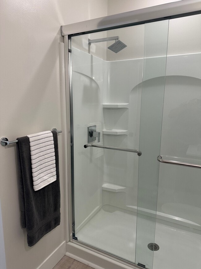 Building Photo - The Jordan 3250