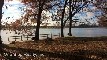 Building Photo - 545 Norvell Beach Dr