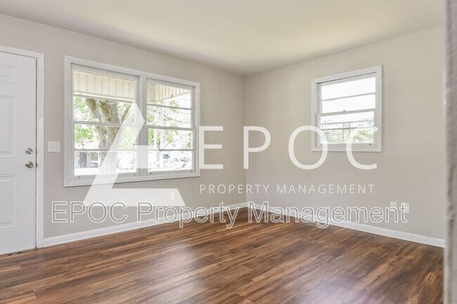 Building Photo - 1618 Brockett Ave