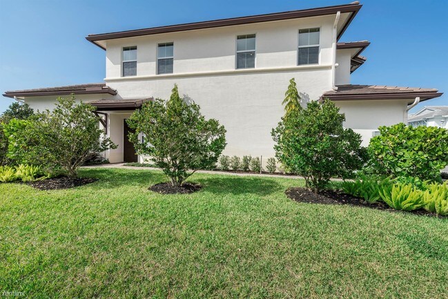 Building Photo - 23009 Clear Echo Dr