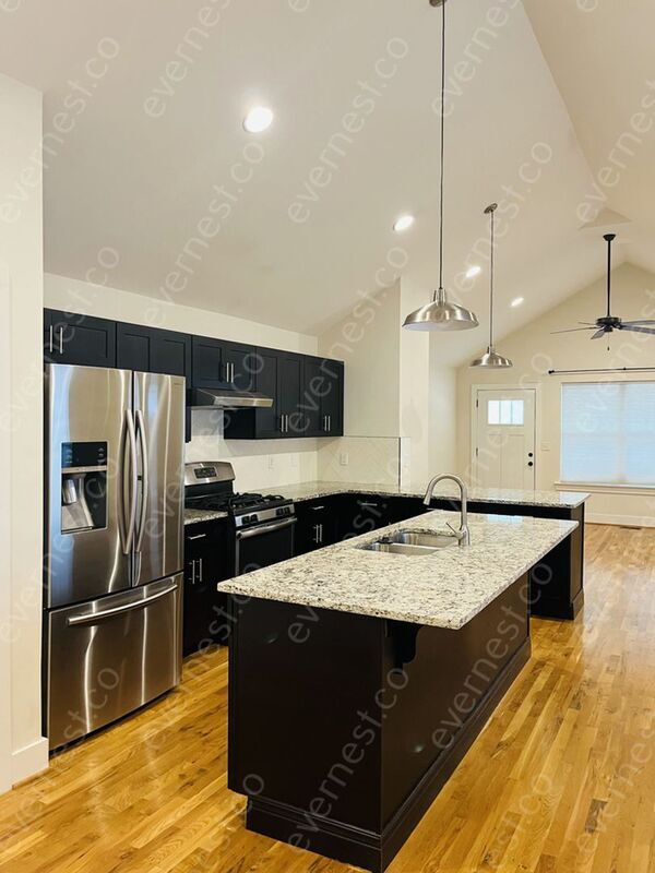 Foto del edificio - 2626 Ennis Rd