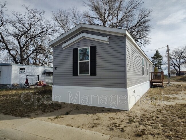 Foto del edificio - 120 Terry Blvd