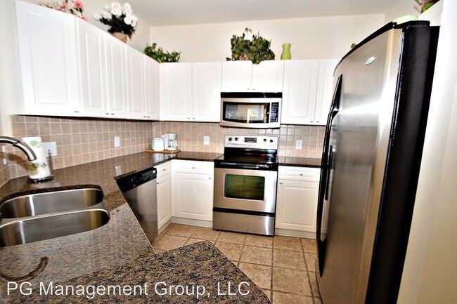 Foto del edificio - 7832 Village Harbor Dr