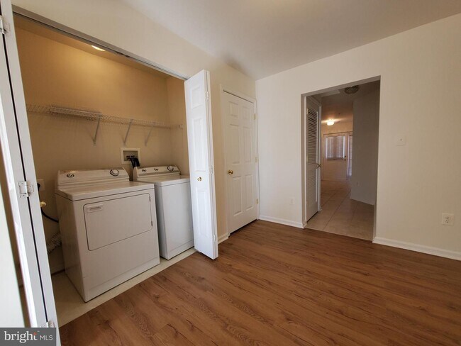 Foto del edificio - 277 Braxton Way