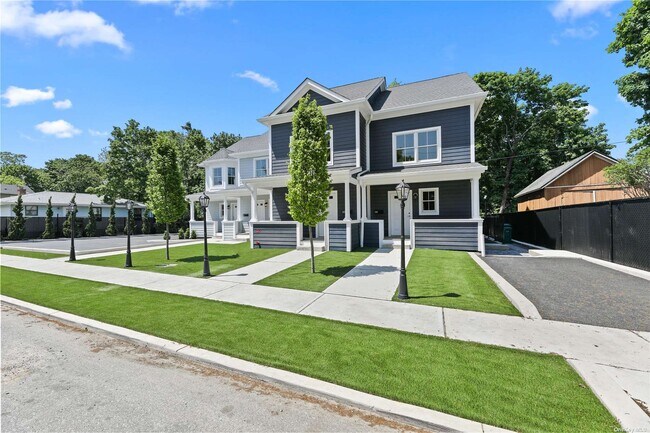 Building Photo - 42-46 3rd St