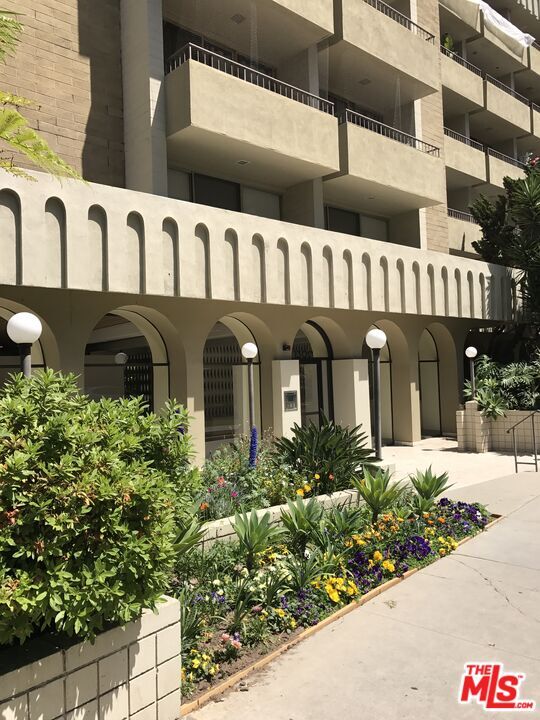 1300 Midvale Ave Unit 602, Los Angeles, CA 90024 Apartment for Rent