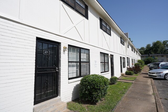 Foto del edificio - Woodland Station Condos and Townhomes