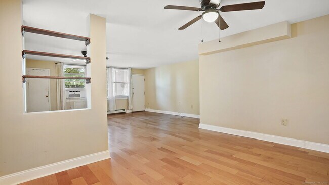 Foto del edificio - 15 Ellsworth St