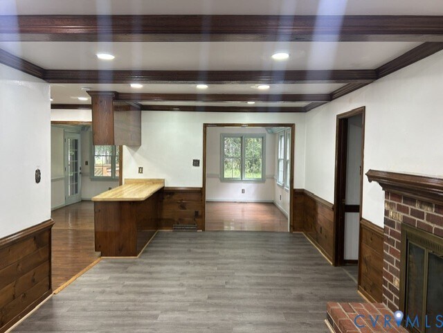 Foto del edificio - 2400 Wildercroft Rd