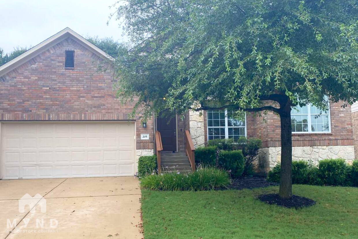 Primary Photo - 205 Kati Ln