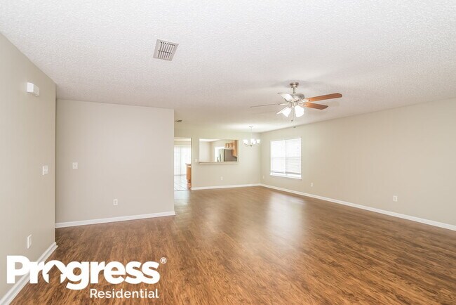 Building Photo - 13564 Ashford Wood Ct E