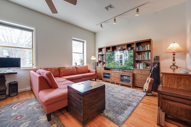 Foto del edificio - 202 Garden St