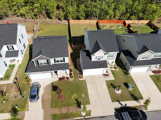 Building Photo - 1072 Ashcroft Cir
