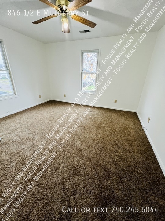 Foto del edificio - 846 1/2 E Mulberry St-