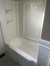 Building Photo - 1342 Koebel Rd