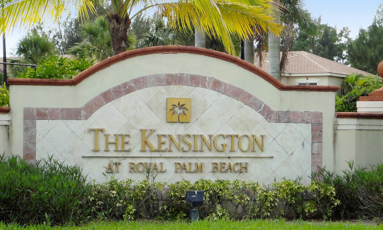 240 Crestwood Cir Unit 101, Royal Palm Beach, FL 33411 Condo for Rent