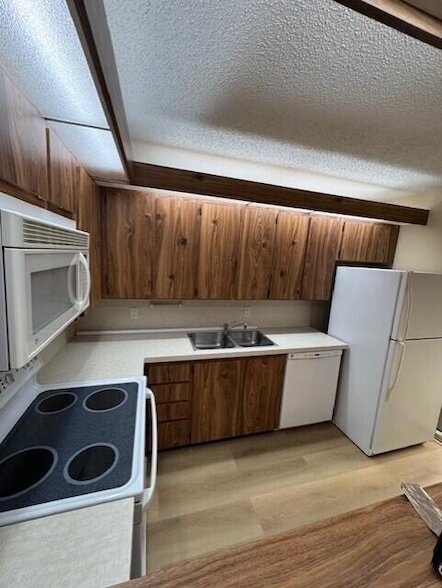 Foto del edificio - 1113 11th Ln