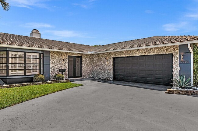Foto del edificio - 5602 S Travelers Palm Ln
