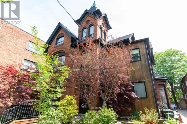 Photo du bâtiment - 133 Dunn Ave