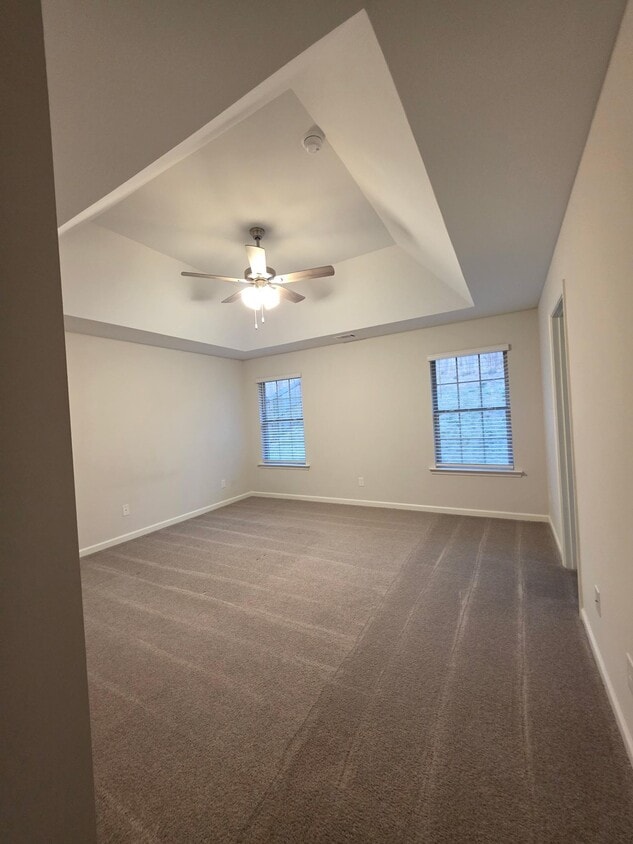 Foto del edificio - 745 Park Ln