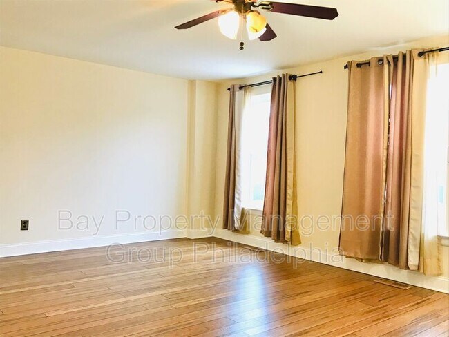 Foto del edificio - 7722 Orpheus Pl