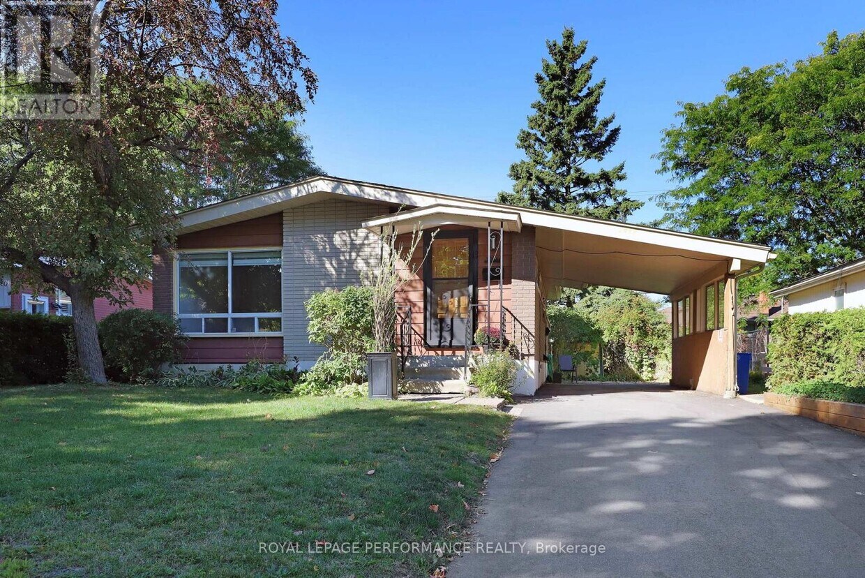 Primary Photo - 2066 Cornish St