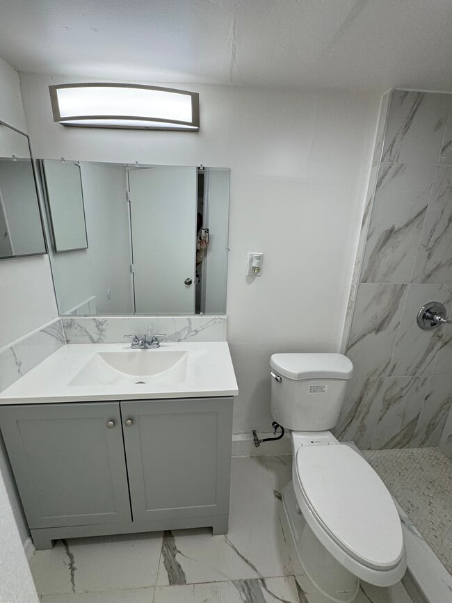 Foto del edificio - 274 Bayberry Dr