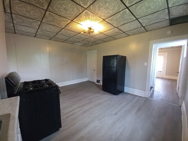 Building Photo - 2503 8th Ave-JAMD