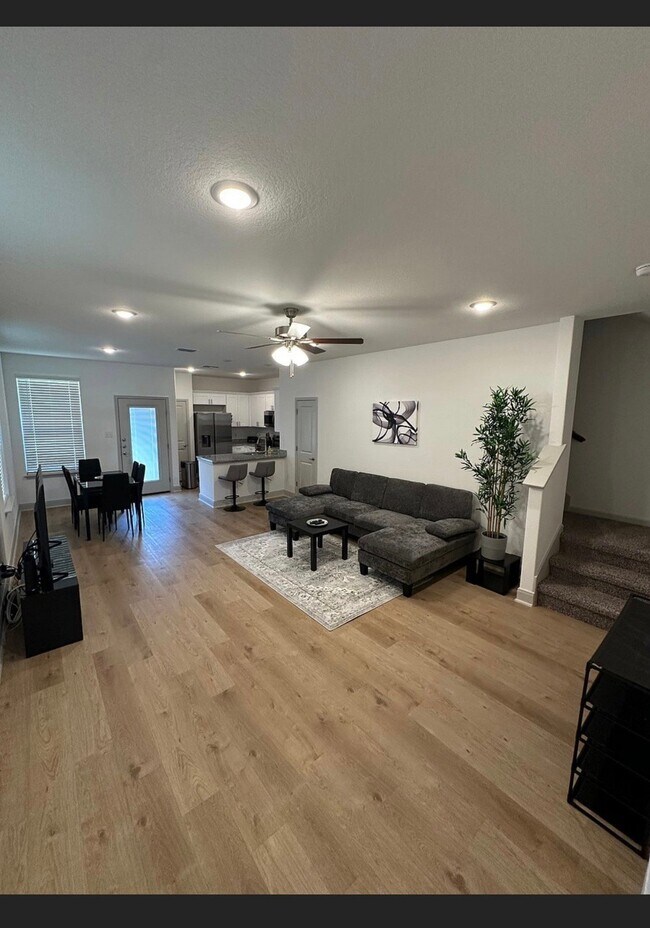Foto del edificio - 7524 Briarwood Pass