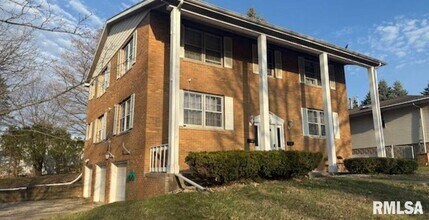 Building Photo - 7307 N Oxford Pl