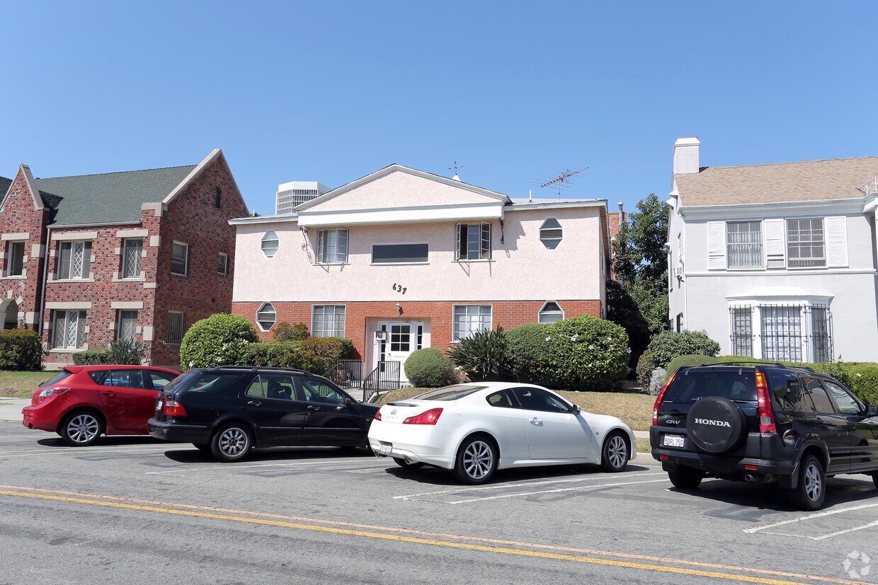 Foto del edificio - 637 S Dunsmuir Ave