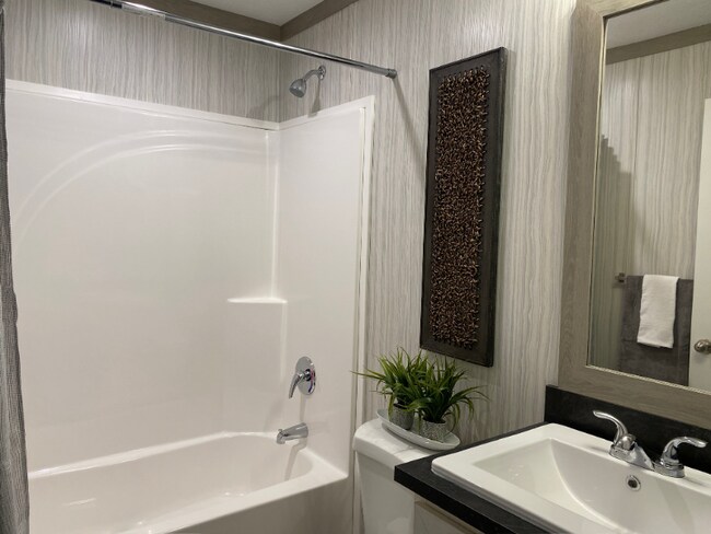 Foto del edificio - 1065 E Meadow Cir