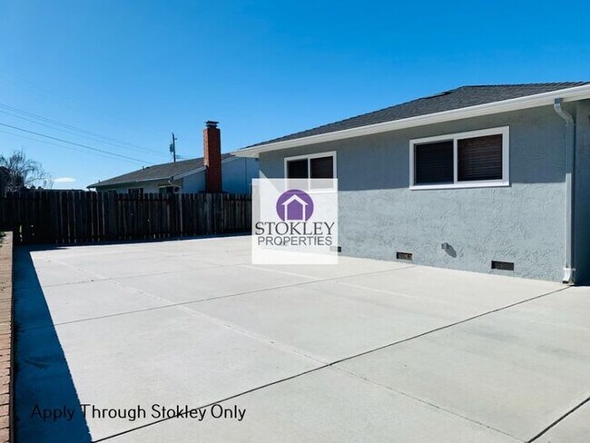Building Photo - Stokley Properties Presents 50 Cypress Ct,...