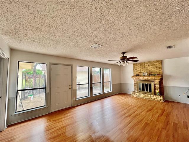 Building Photo - 10704 Longmeadow Ct