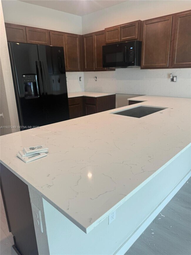 Foto del edificio - 10370 NW 5th St