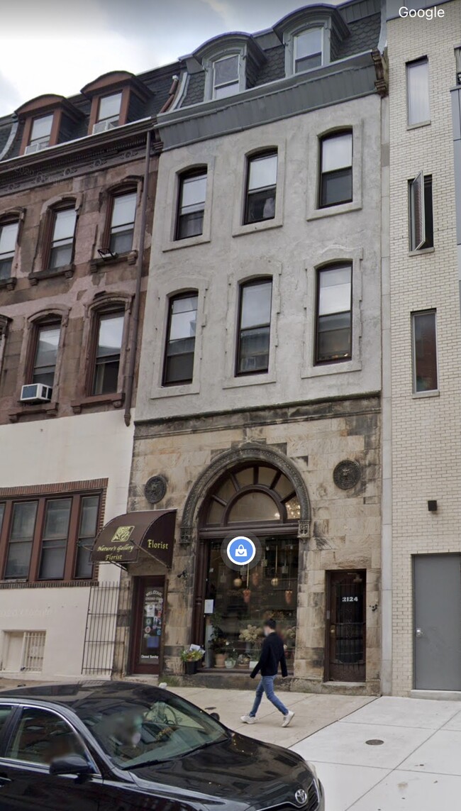 Building Photo - 2124 Walnut St
