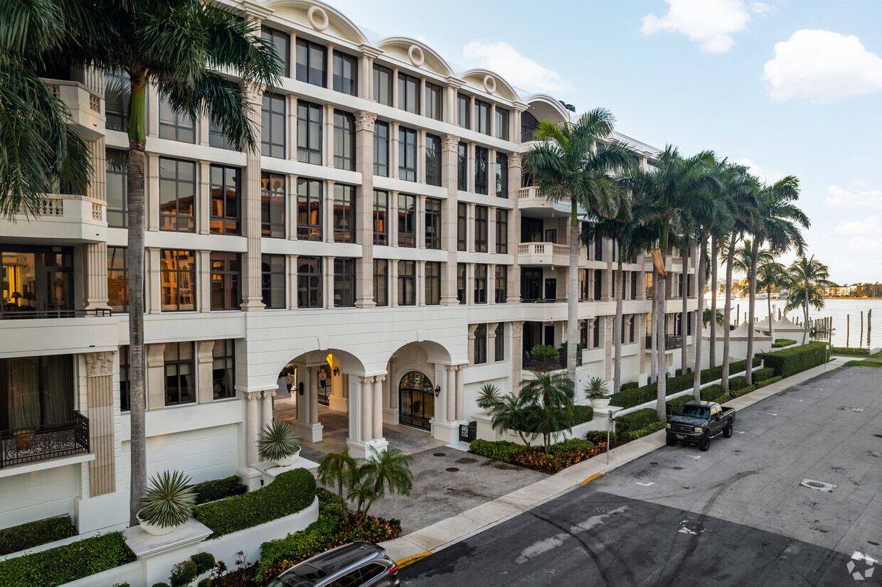 IL Lugano Condos - Apartments in Palm Beach, FL | Apartments.com