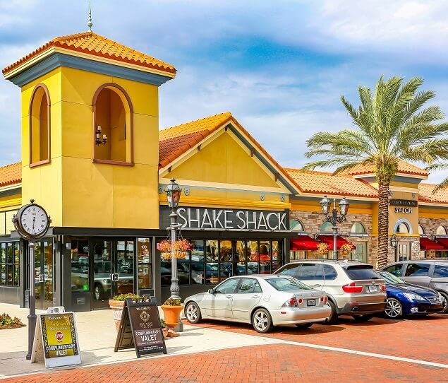 Dine on the patio at the Shake Shack