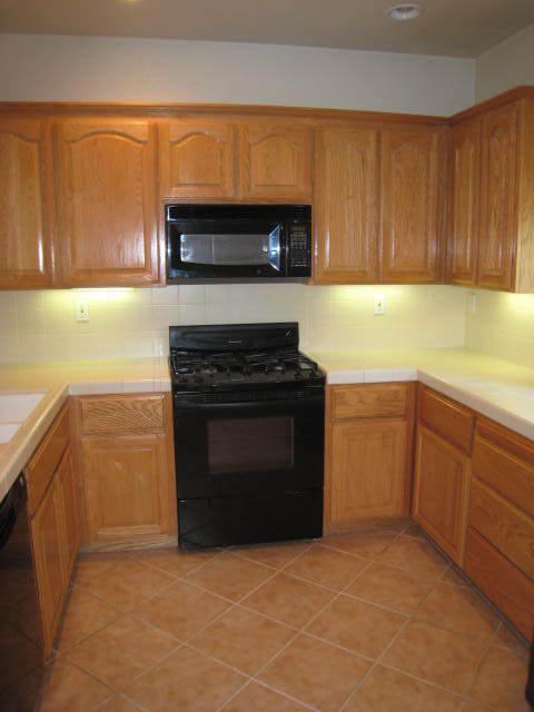 Foto del edificio - $500 off 1st month's rent for this Browns ...
