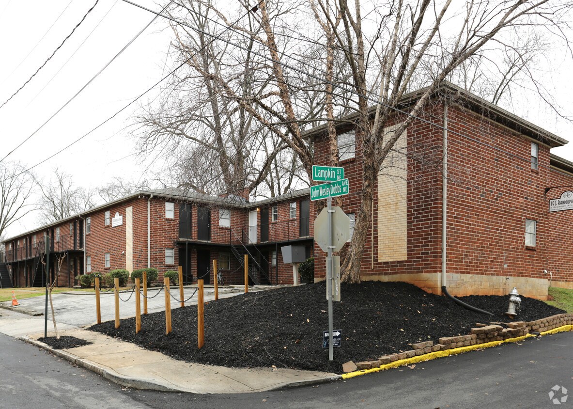 Primary Photo - 195 NE Randolph St