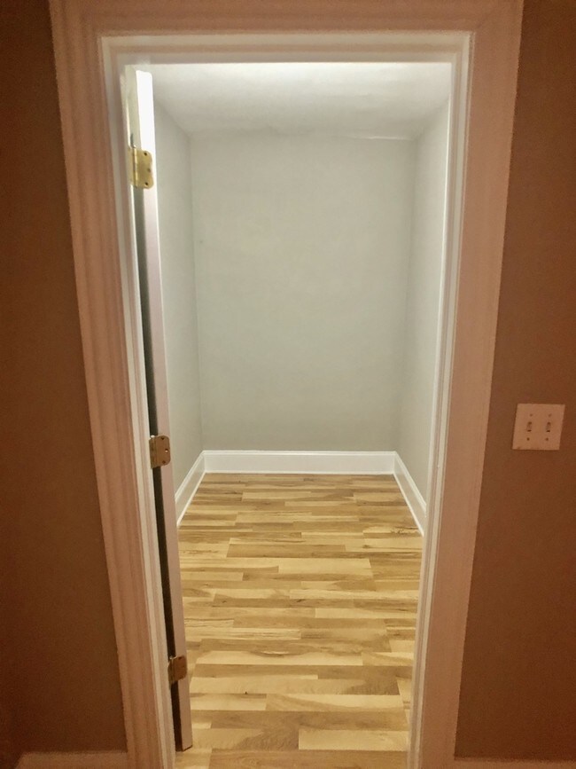 Foto del edificio - 426 W Surf St