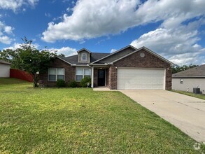 Building Photo - 3210 Miracle Heights Ct