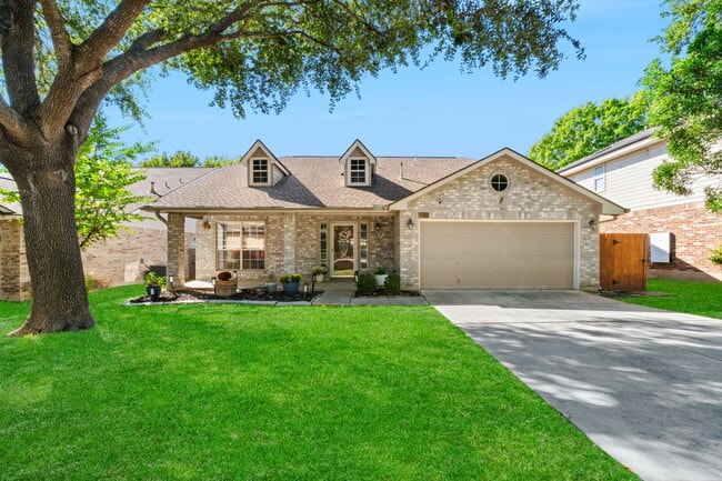 Building Photo - 12211 Hart Crest