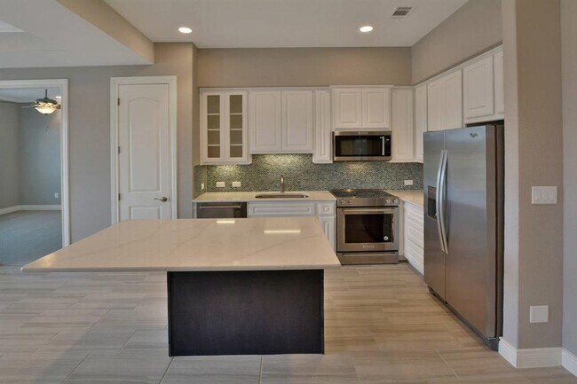 Foto del edificio - 106 Bella Toscana Ave