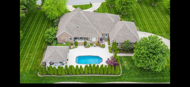 Foto del edificio - 1834 Deerhaven Ln