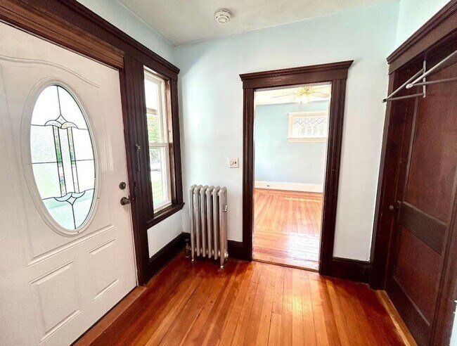 Foto del edificio - 41 Dunbar Ave