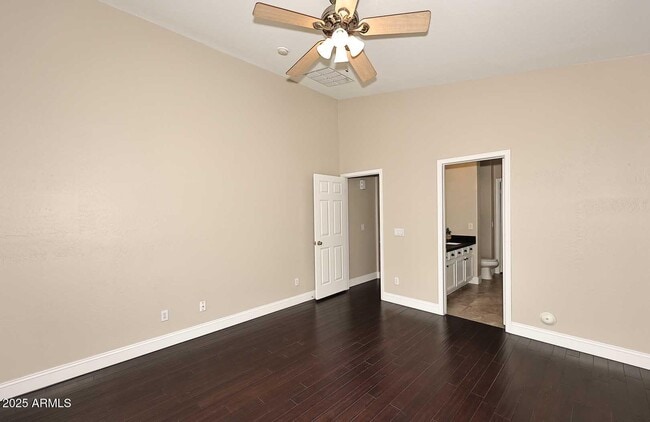 Building Photo - 16945 W Manchester Dr