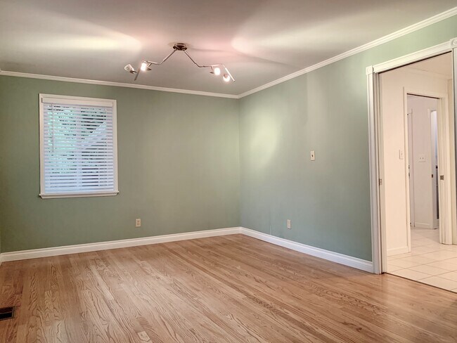 Foto del edificio - 18530 92nd Ave NE