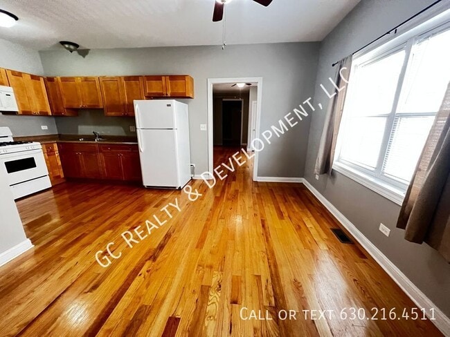 Foto del edificio - 1512 W 17th St
