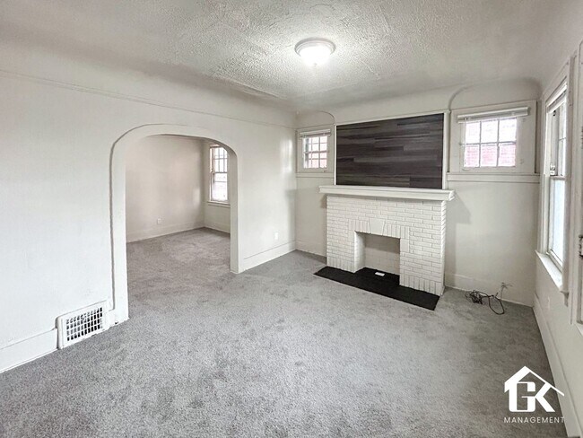 Foto del edificio - 2638 Richton St